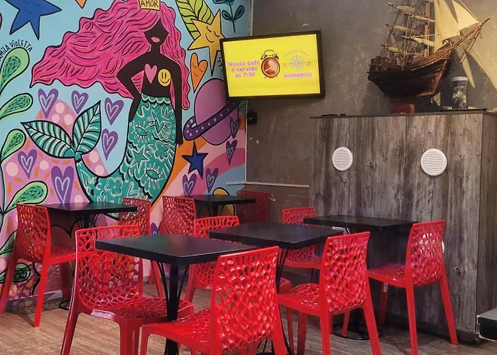 Bonabrigo Hostel&Suítes